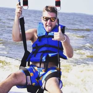 Meet your Posher, Bobby